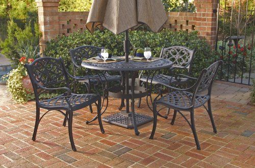 Cast aluminum discount table and chairs