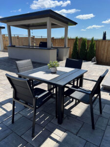 PC-Harbour 40 Table with Harbour Padded Chairs